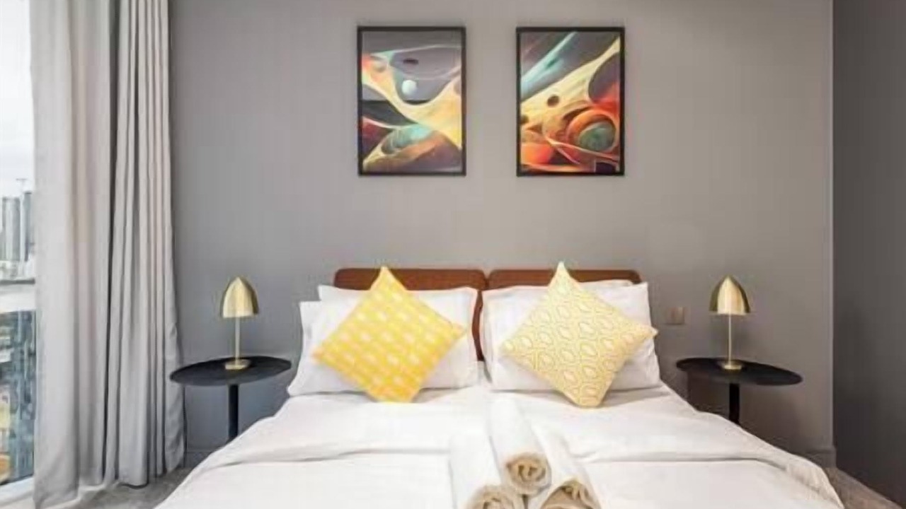 Photo of Others in Peninsula