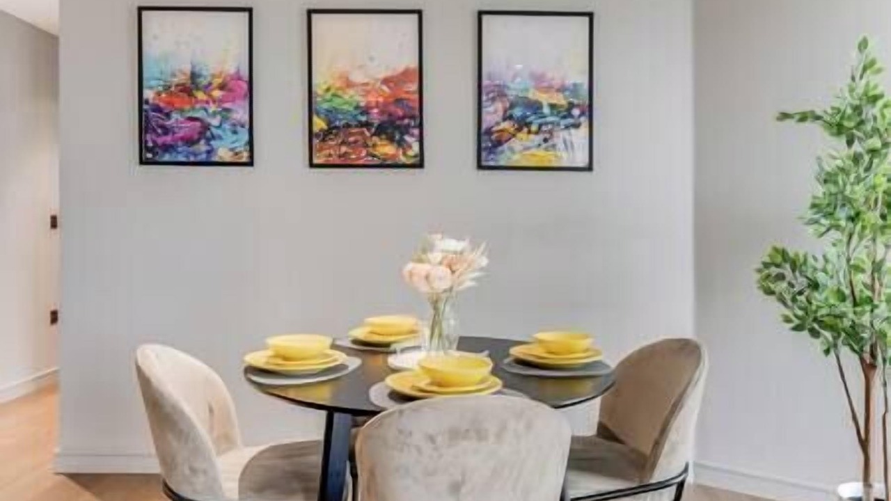 Photo of Others in Peninsula