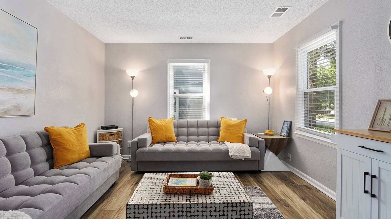 Photo of Livingroom in Olathe
