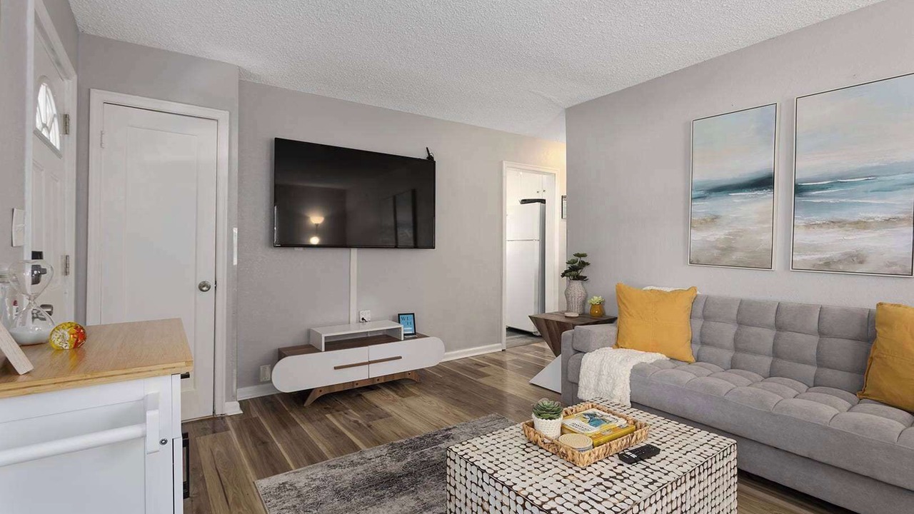 Photo of Livingroom in Olathe