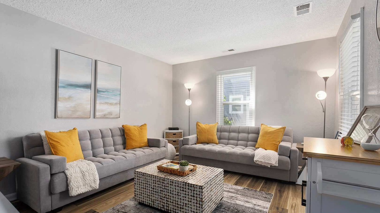 Photo of Livingroom in Olathe