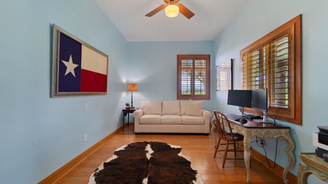 Photo of Livingroom in New Ulm