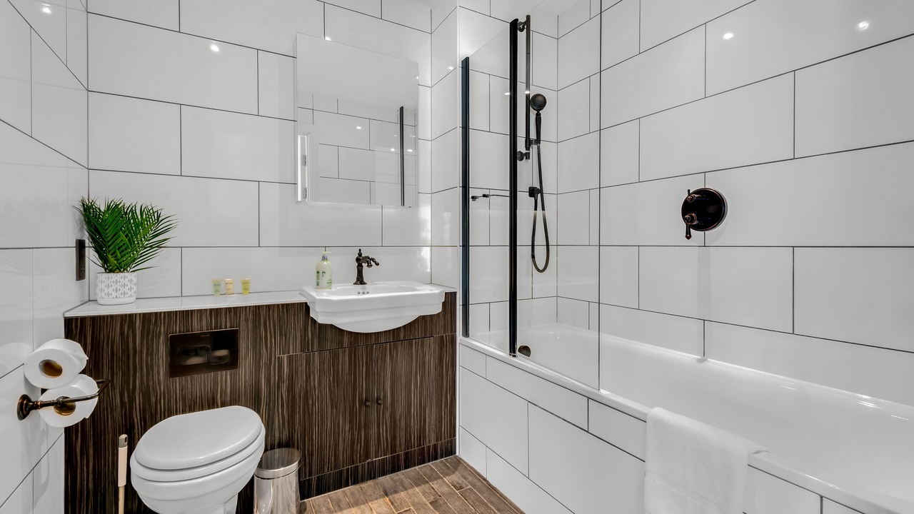 Photo of Bathroom in Wembley Park