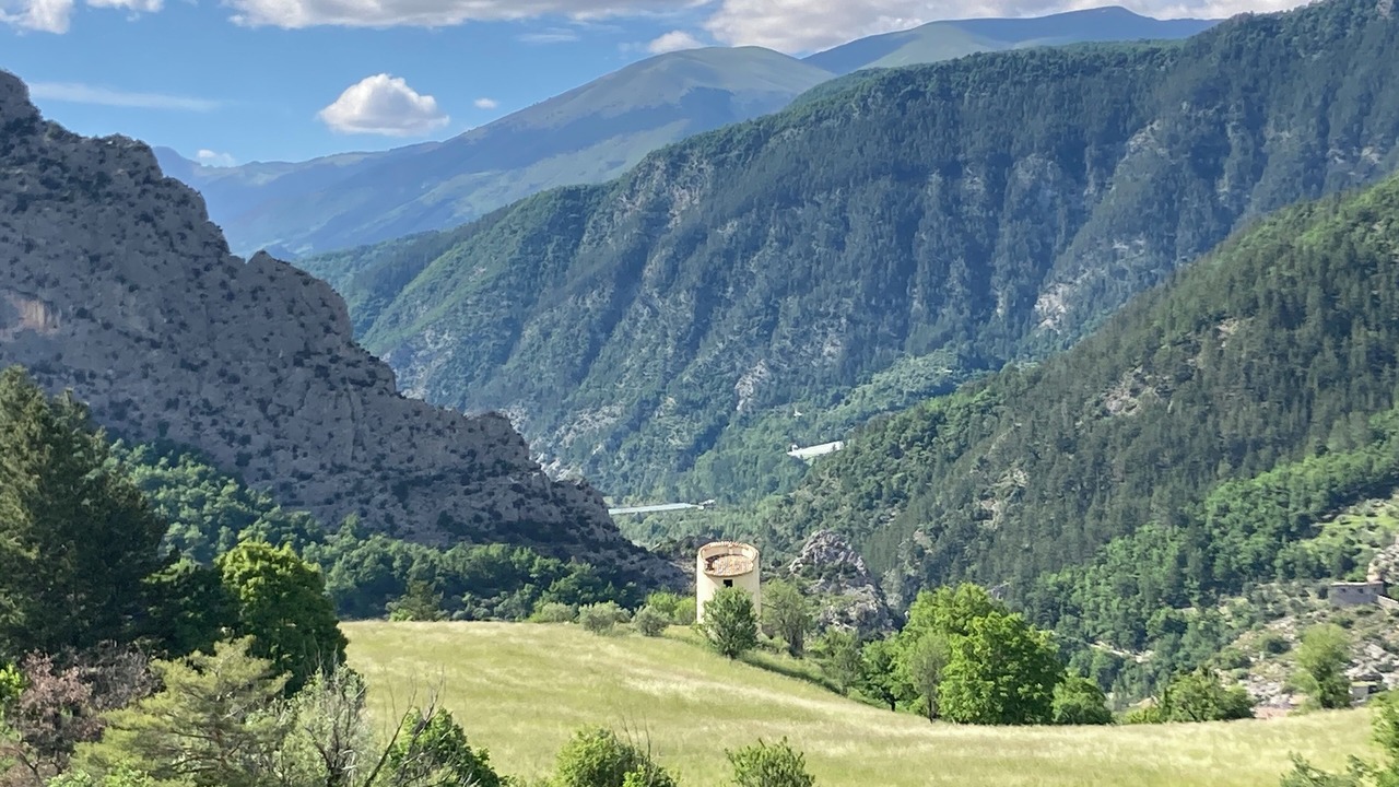 Photo of Others in Saint-Leger
