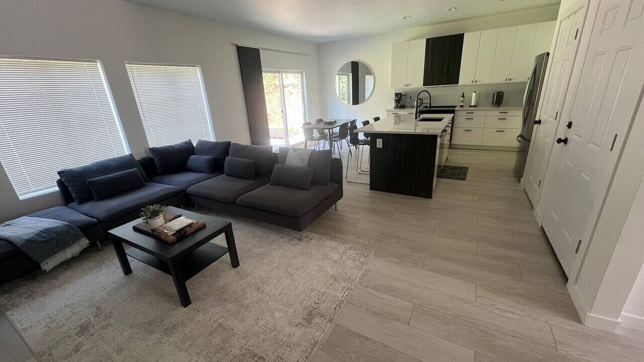 Photo of Livingroom in Kelso