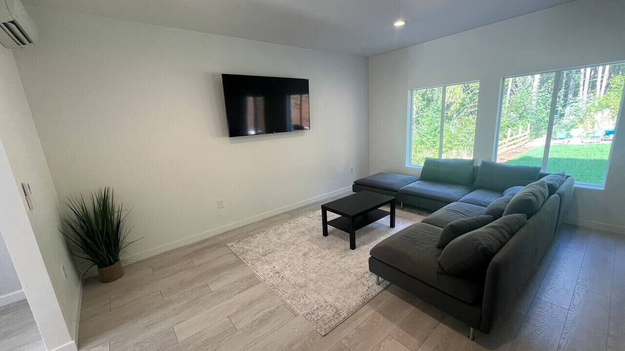 Photo of Livingroom in Kelso