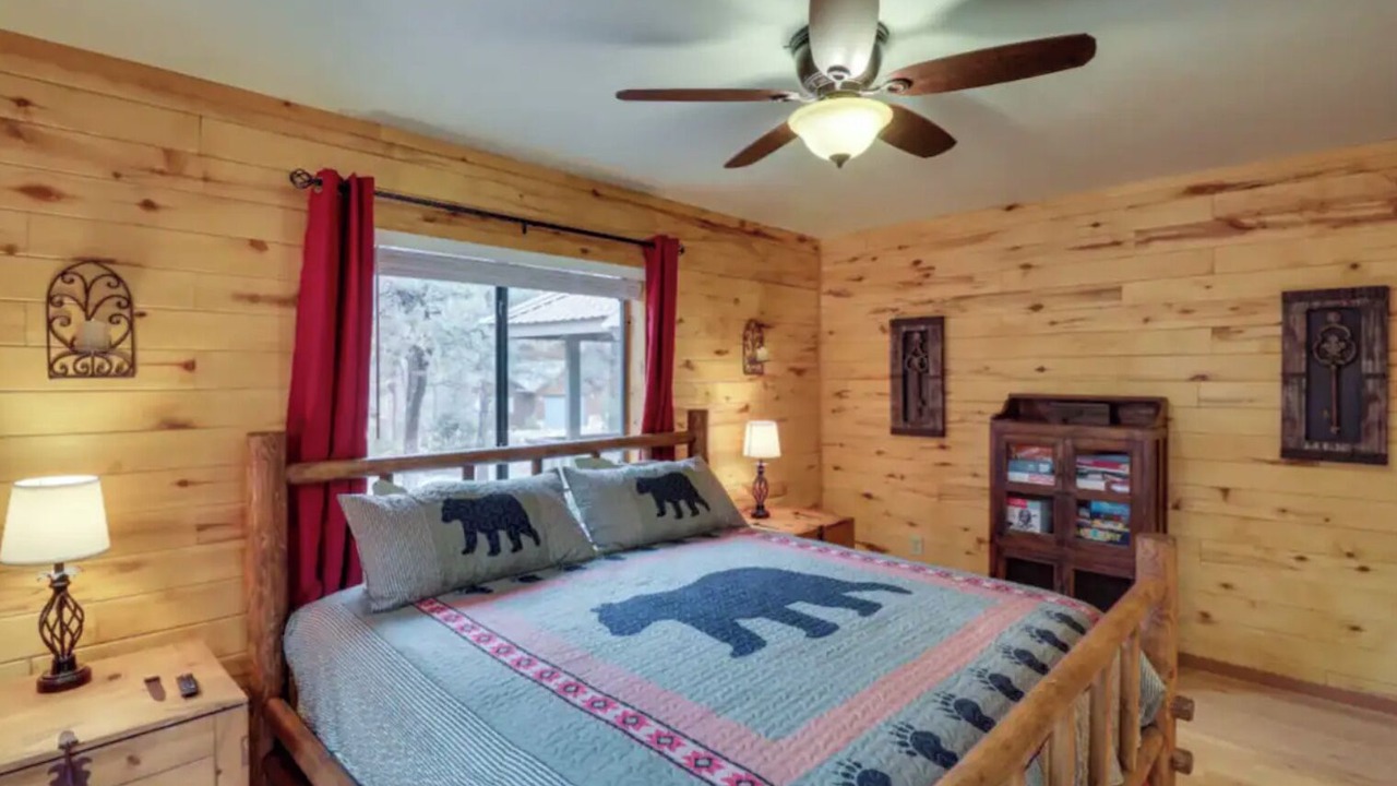 Photo of Bedroom in Heber