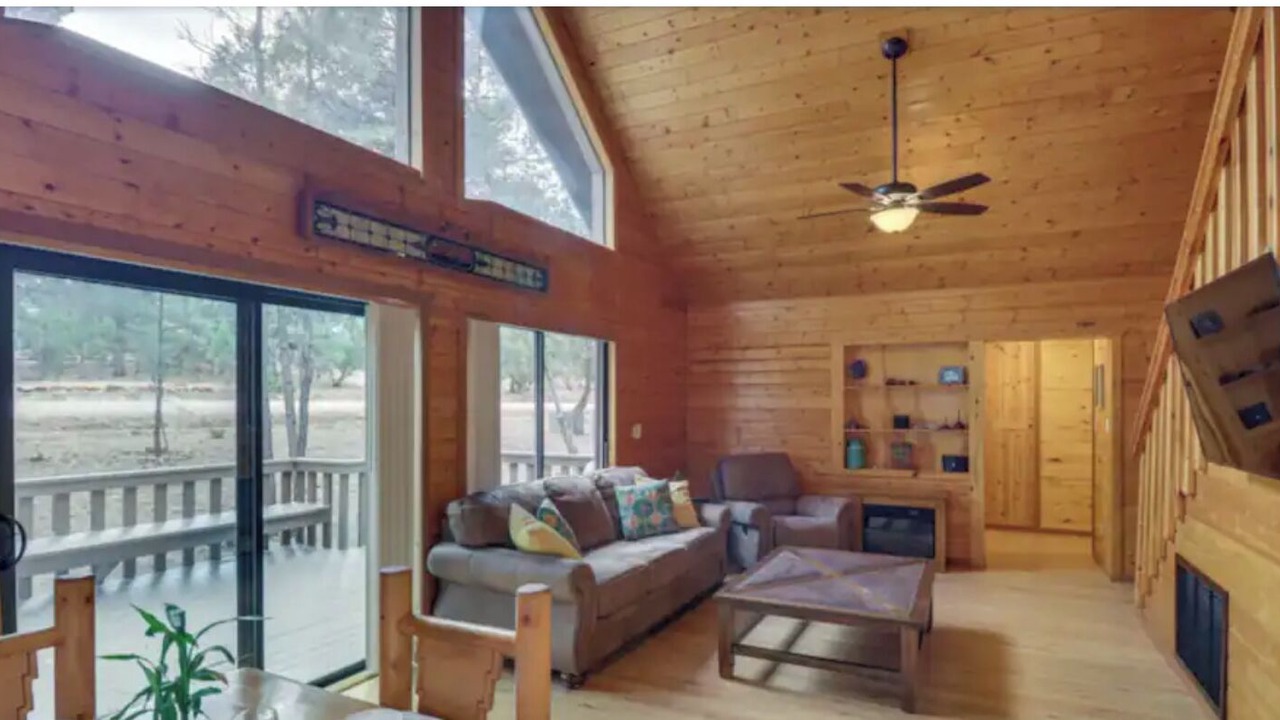 Photo of Livingroom in Heber