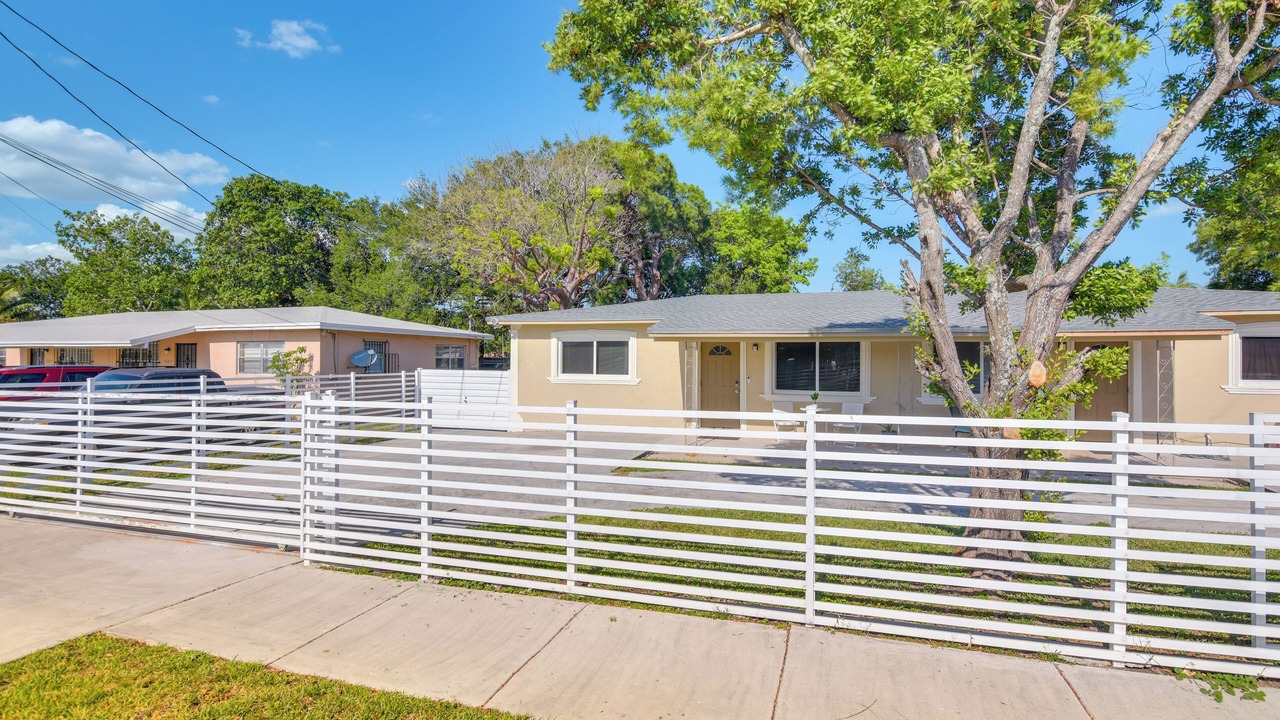 Photo of Outdoor in Miami Gardens