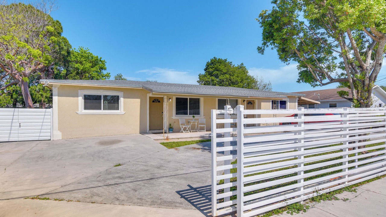 Photo of Outdoor in Miami Gardens