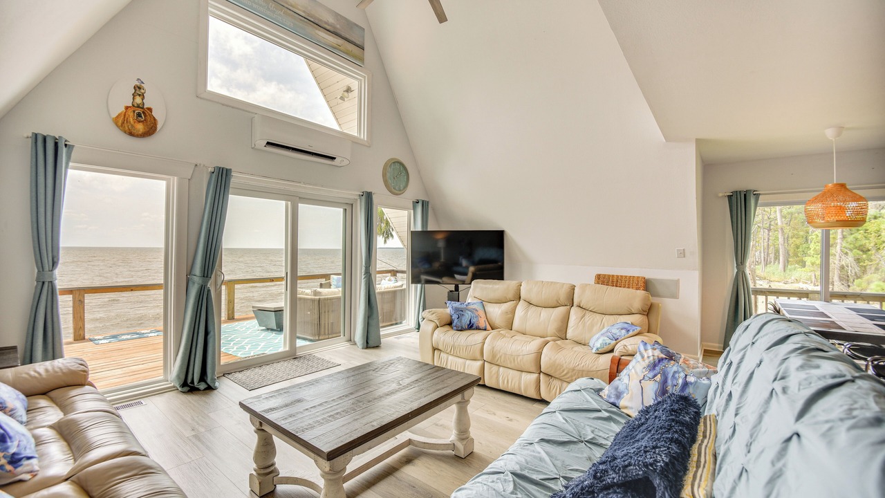 Photo of Bedroom in Albemarle Sound