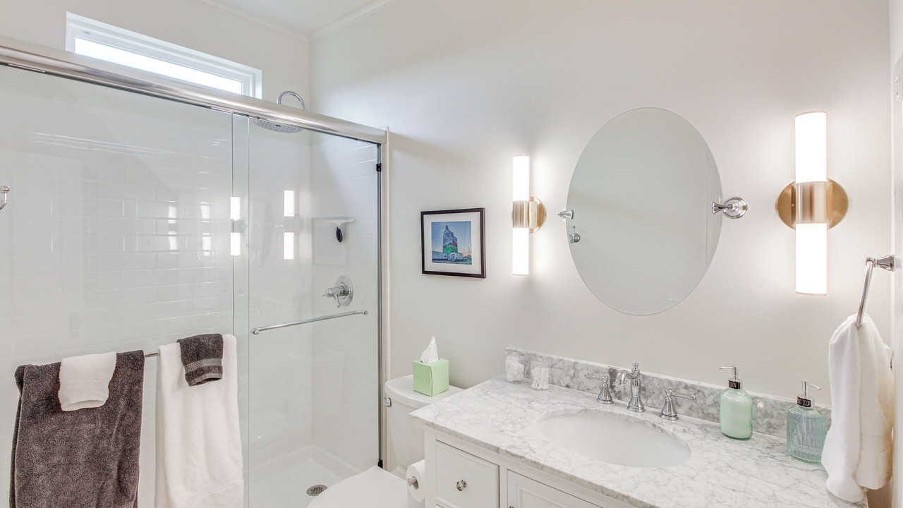 Photo of Bathroom in Neosho County