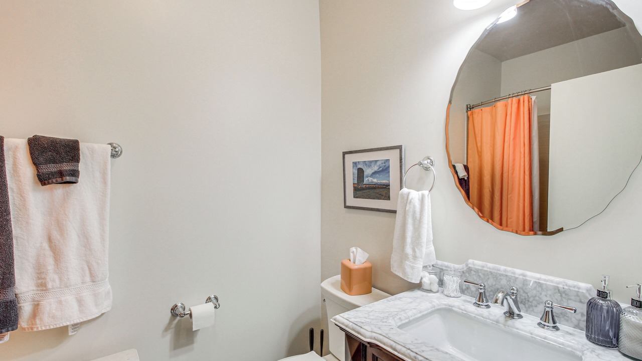 Photo of Bathroom in Neosho County