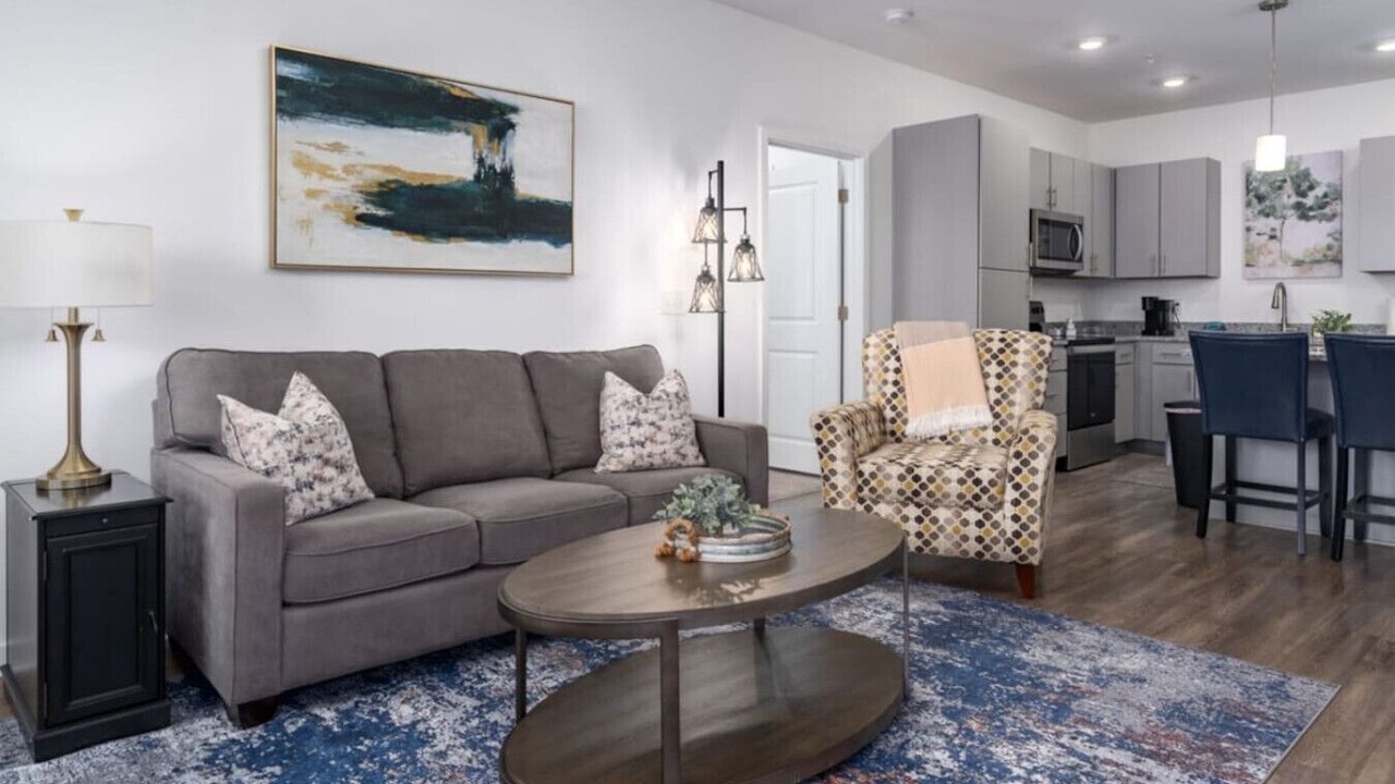Photo of Livingroom in Pelham