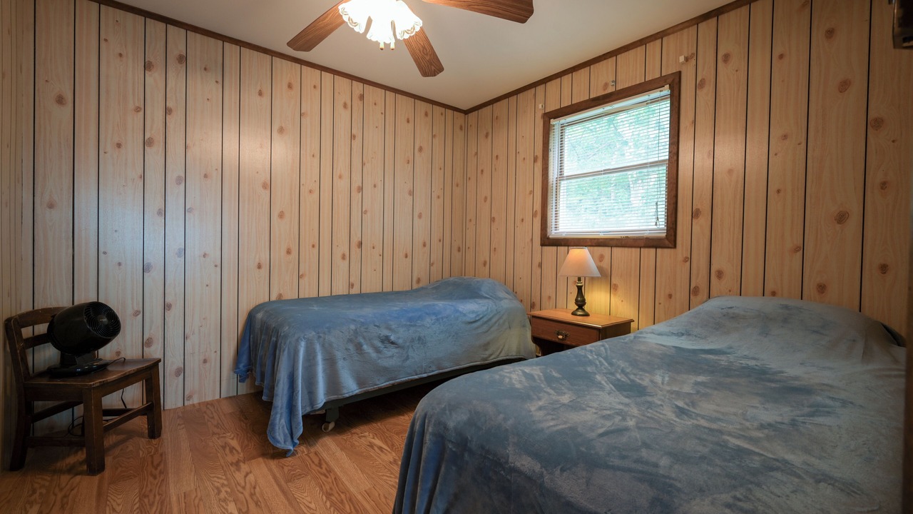 Photo of Bedroom in Merrill