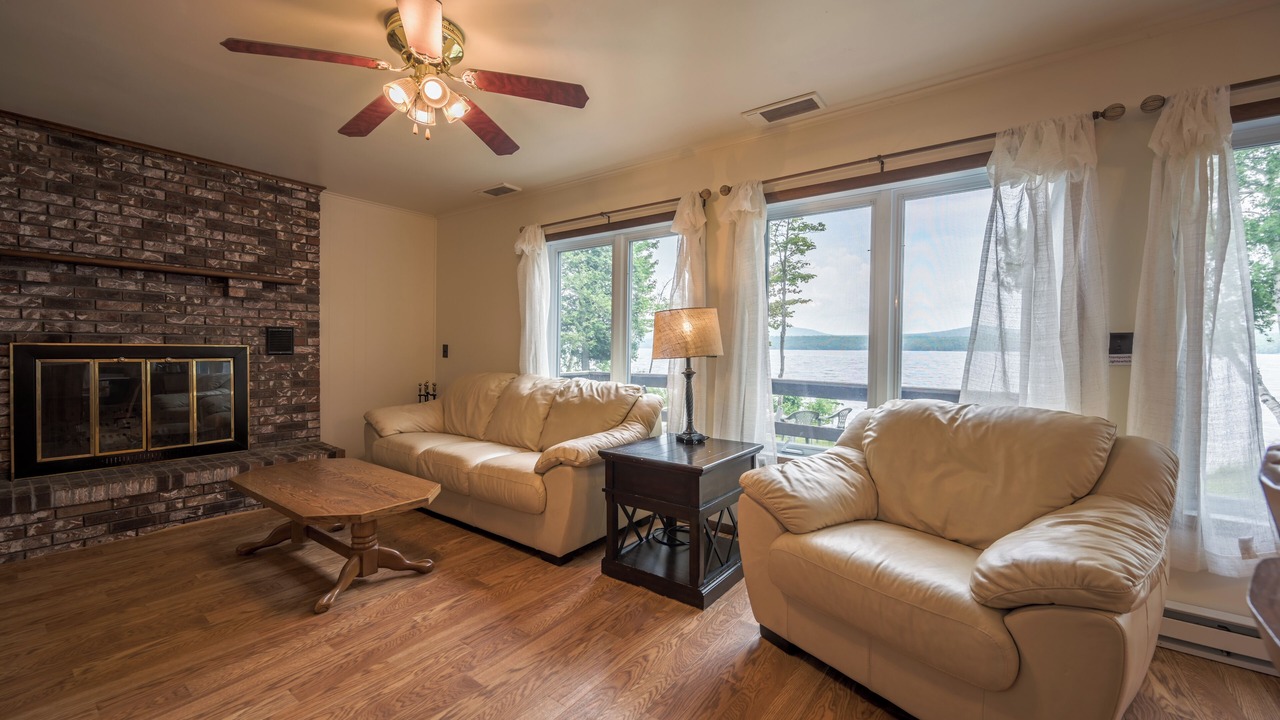 Photo of Livingroom in Merrill