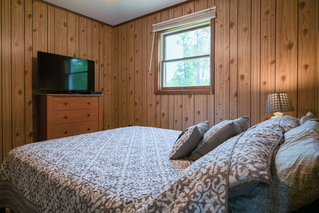 Photo of Bedroom in Merrill