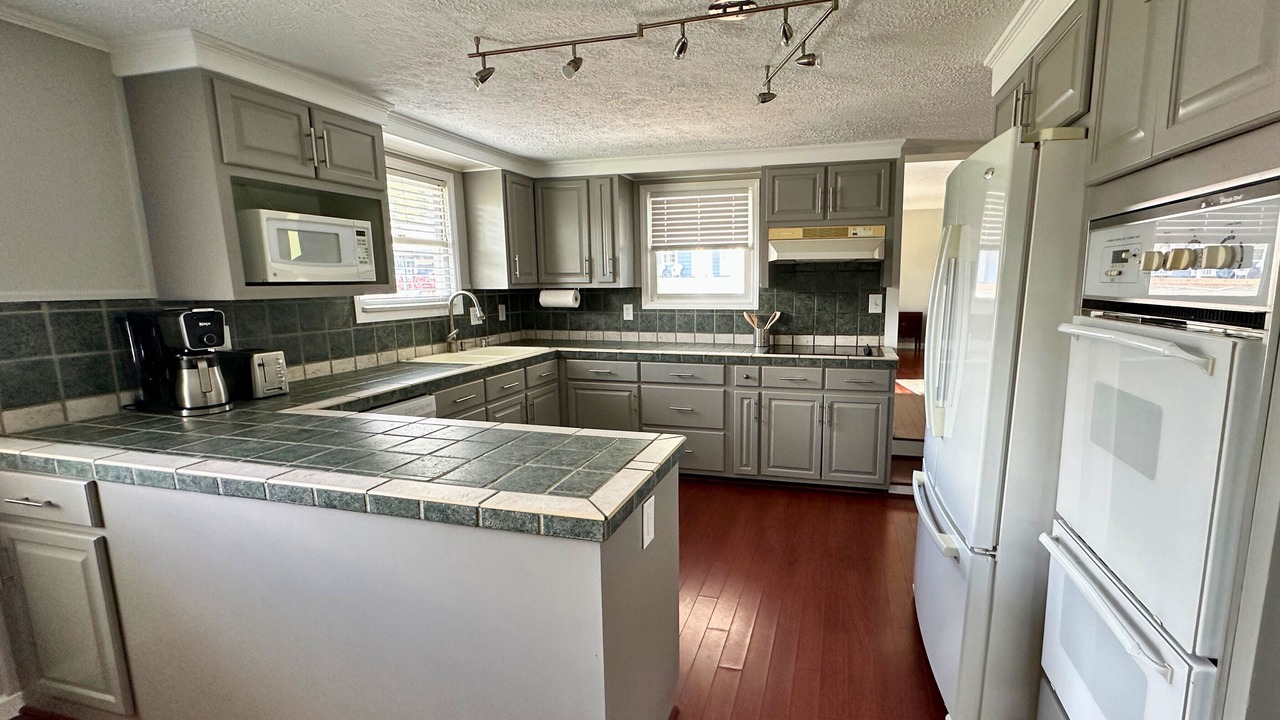Photo of Kitchen in Blowing Rock