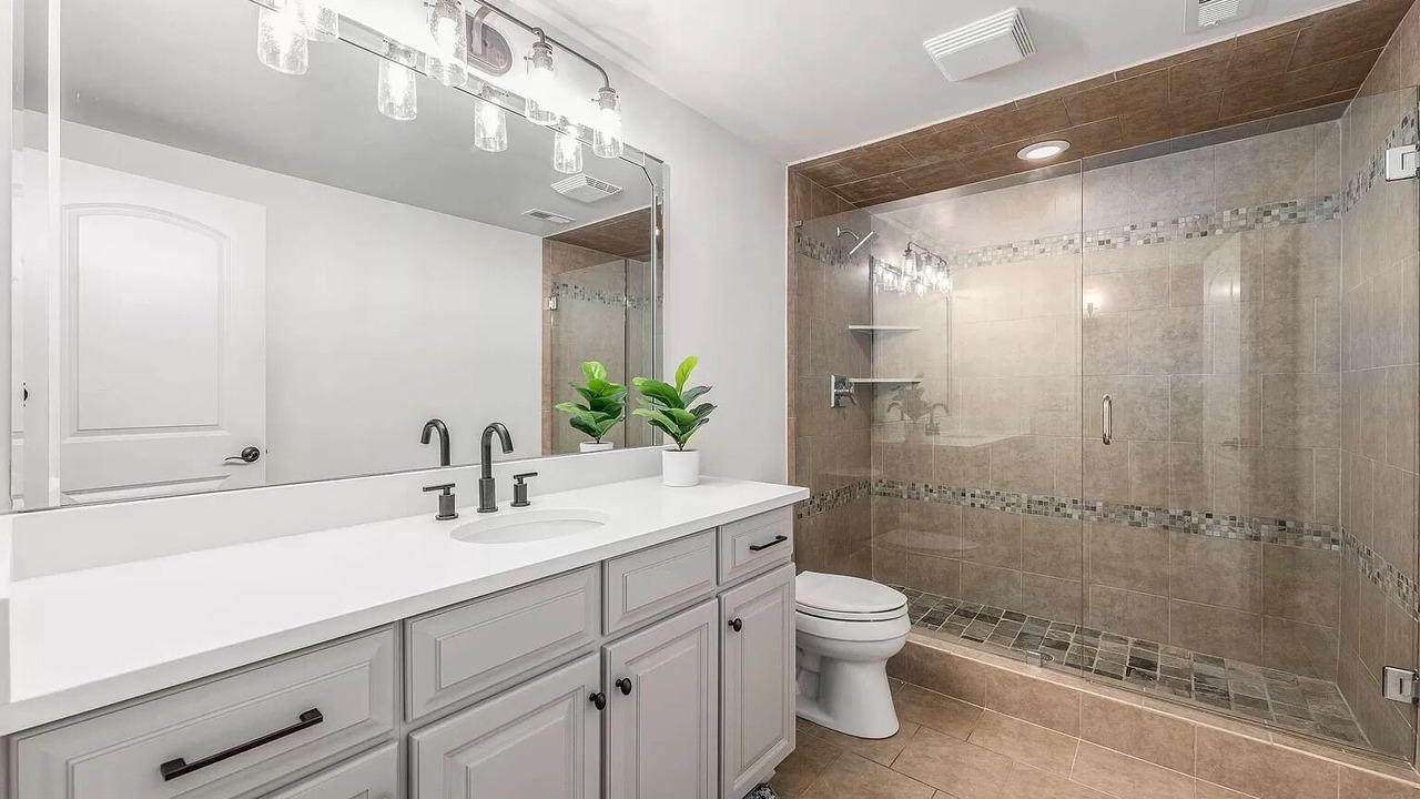 Photo of Bathroom in Franklin