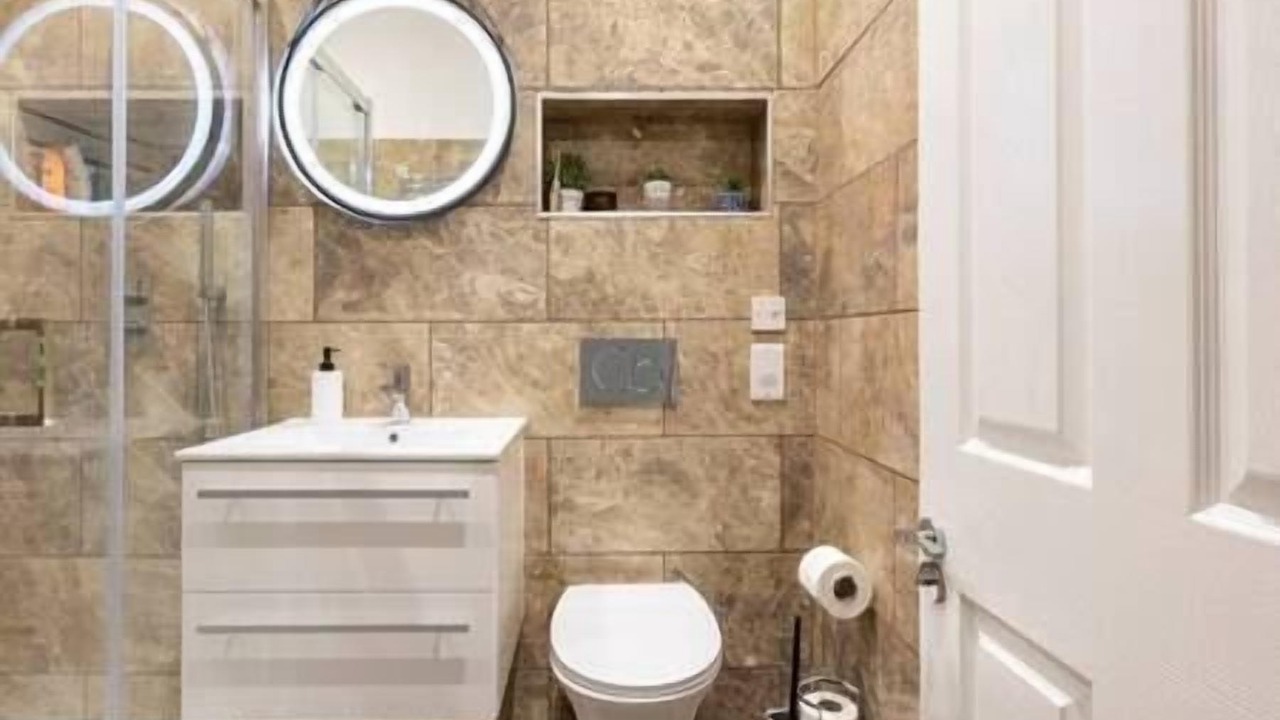 Photo of Others in St. Pancras