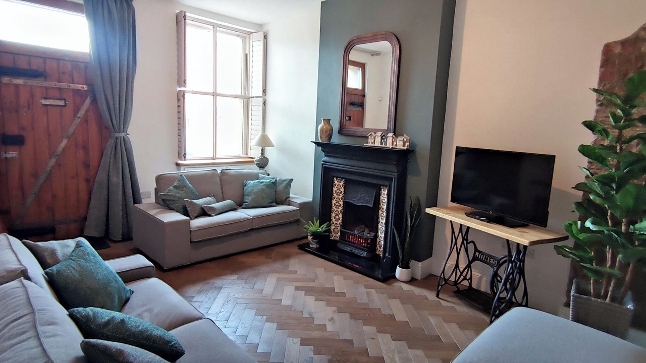 Photo of Livingroom in Mosborough