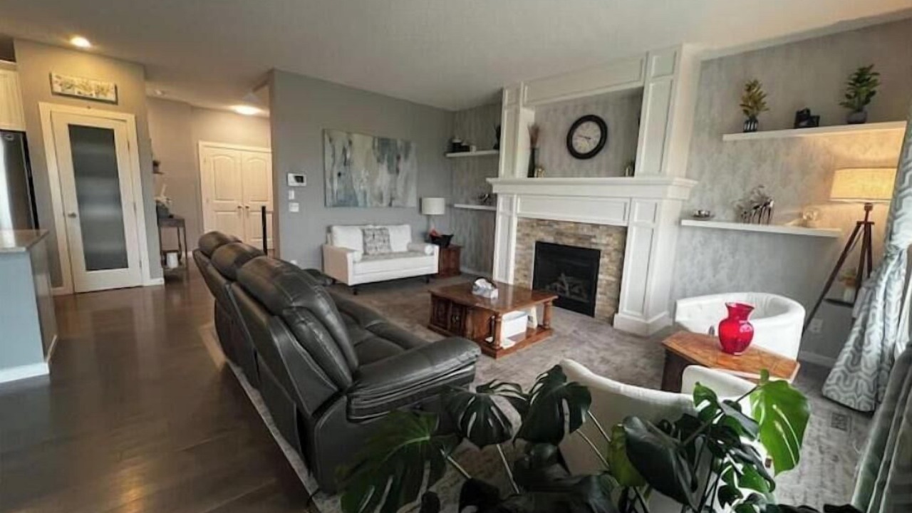 Photo of Livingroom in Cochrane