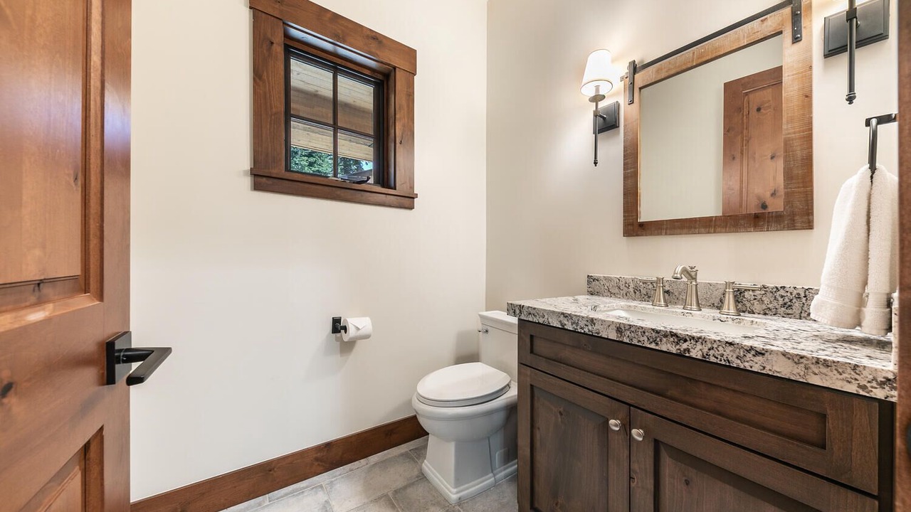 Photo of Bathroom in Comstock Acres