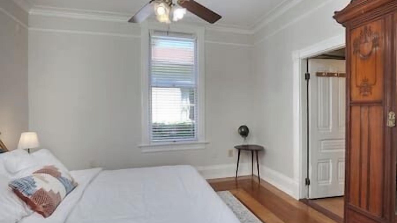 Photo of Bedroom in Oak Park
