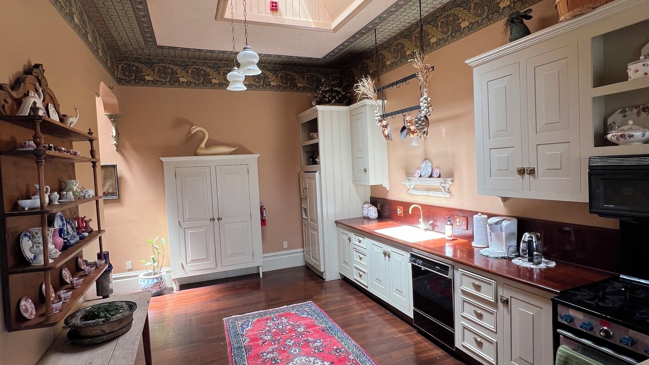 Photo of Kitchen in Eureka
