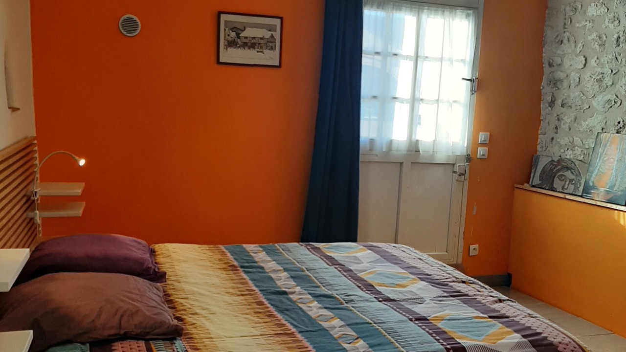 Photo of Bedroom in Saint-Meard-de-Gurcon