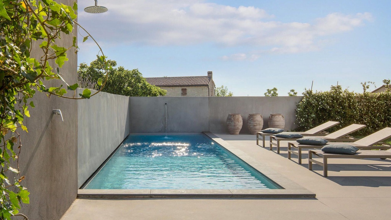 Photo of Outdoor in Tinjan