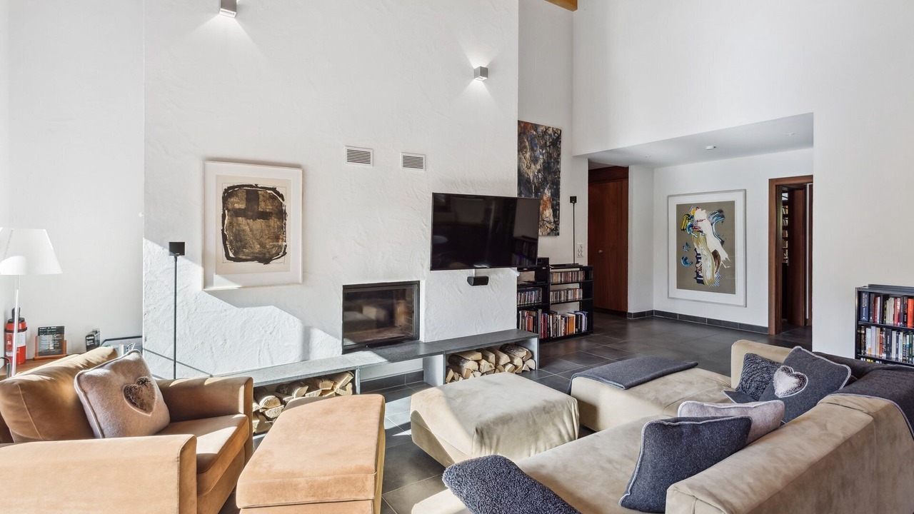 Photo of Livingroom in Champery