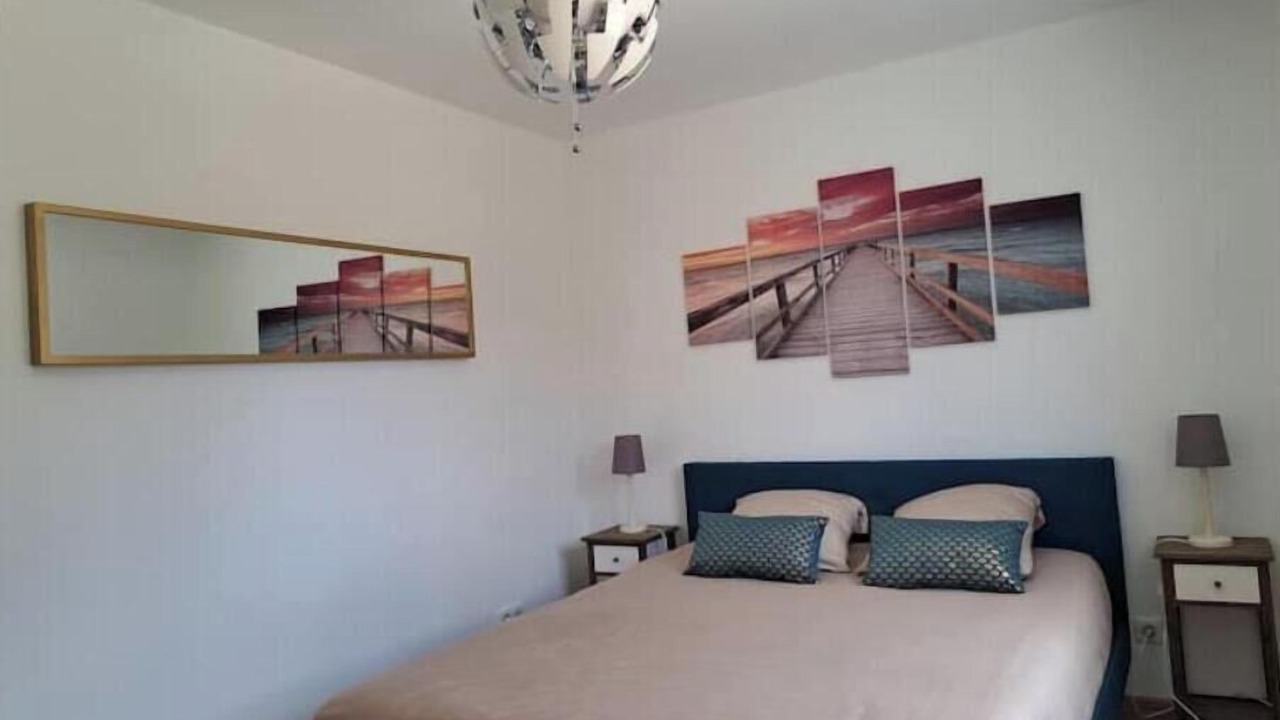 Photo of Bedroom in Saint-Medard-de-Guizieres