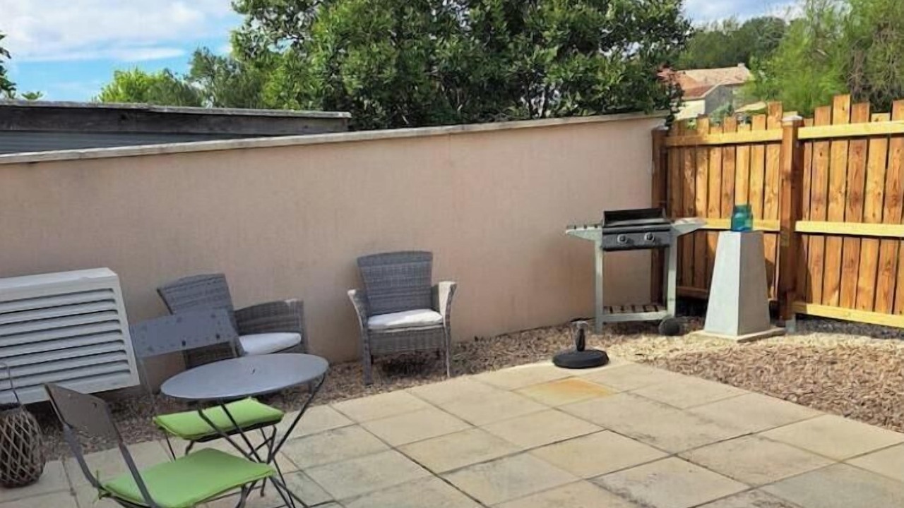 Photo of Outdoor in Saint-Medard-de-Guizieres