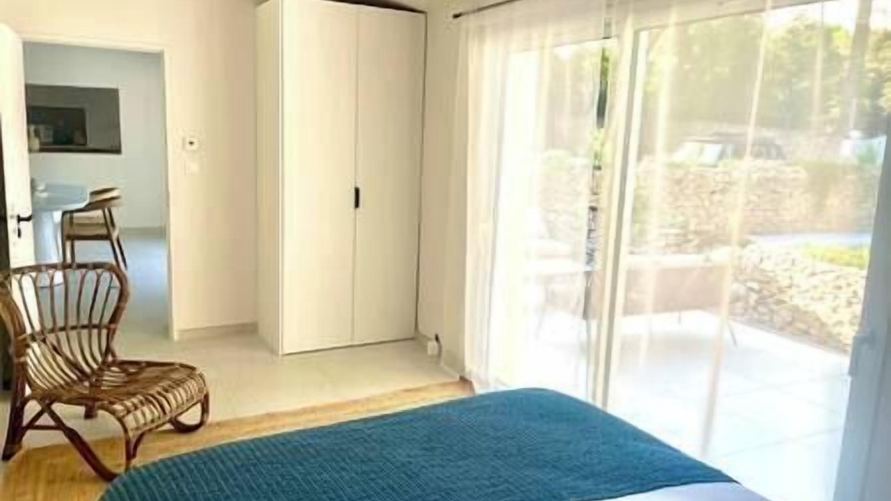 Photo of Others in Caremeau