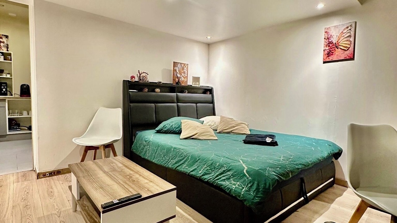 Photo of Bedroom in Passy