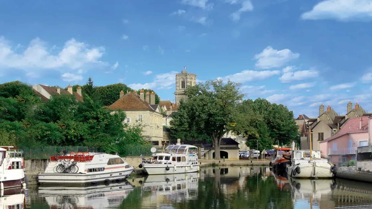 Photo of Others in Clamecy