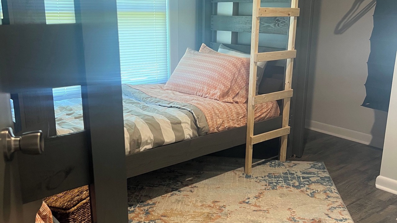 Photo of Bedroom in Cullman