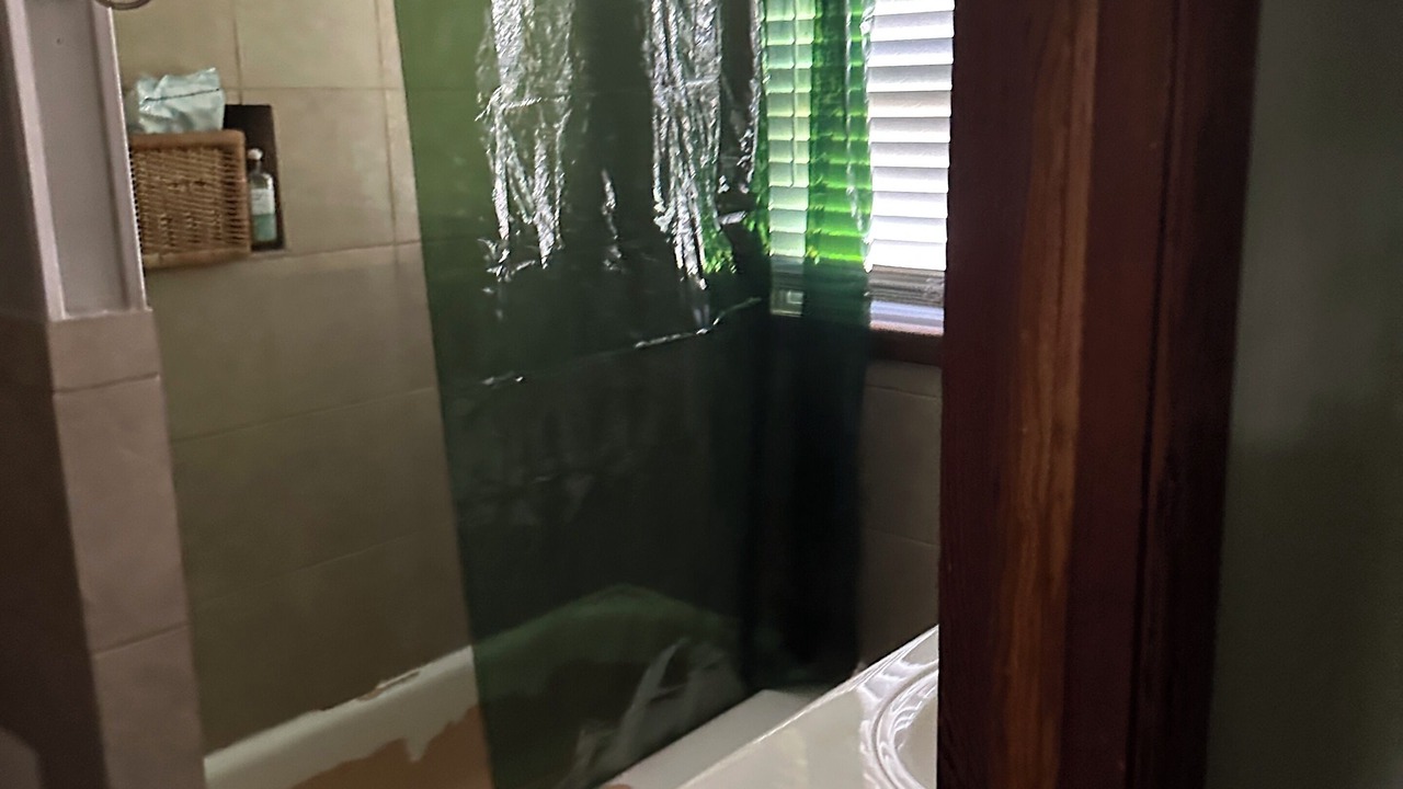 Photo of Bathroom in Middlesboro