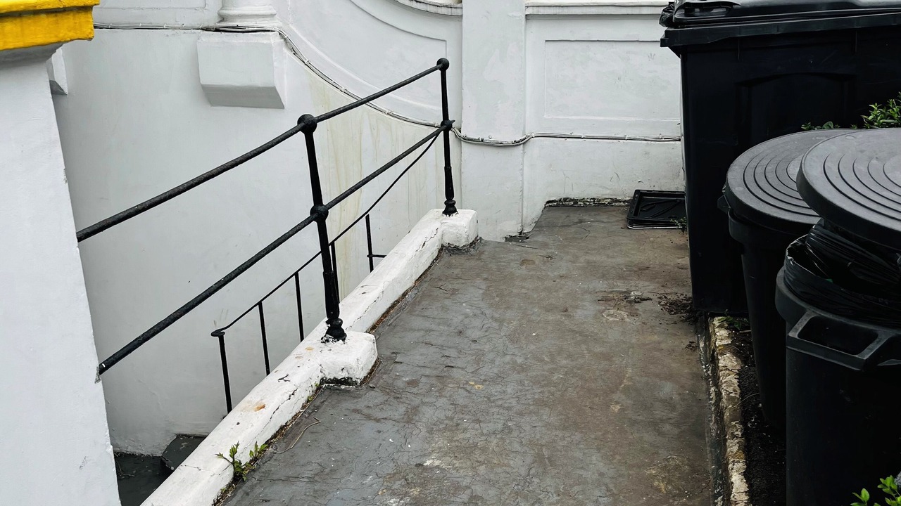 Photo of Outdoor in Holland Park