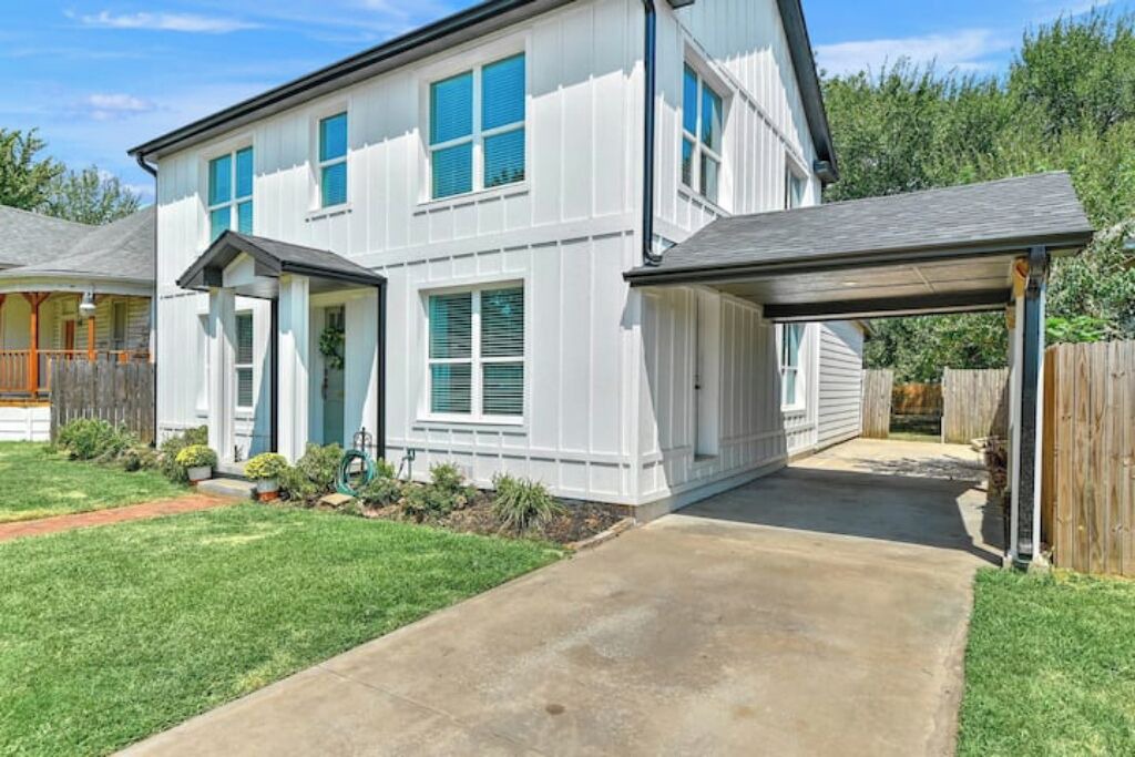Photo of Outdoor in Denison