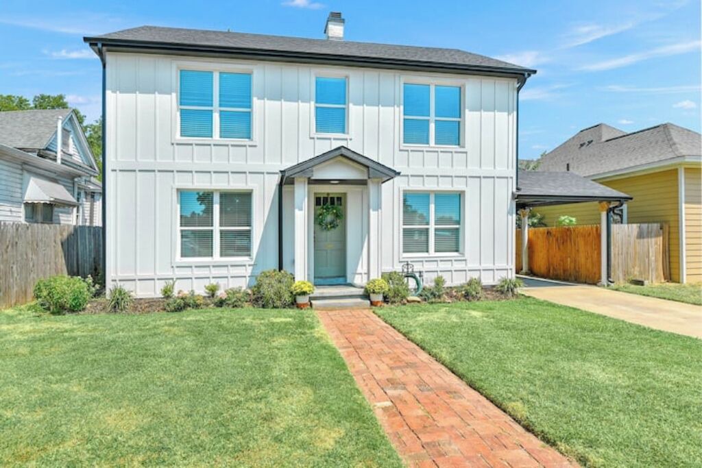 Photo of Outdoor in Denison