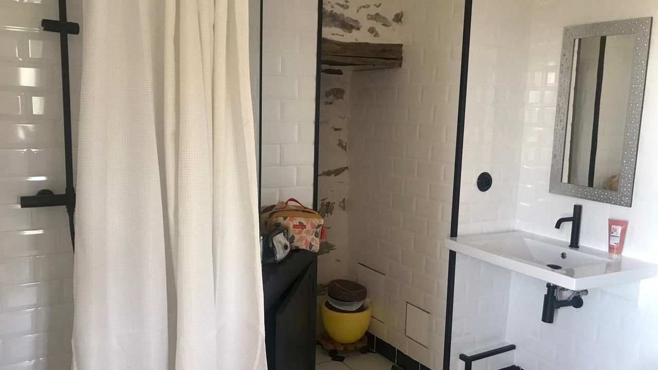 Photo of Bathroom in Moita