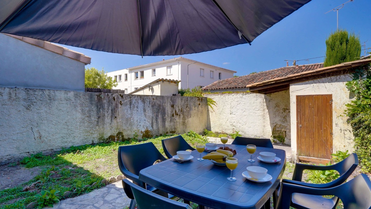 Photo of Outdoor in Libourne