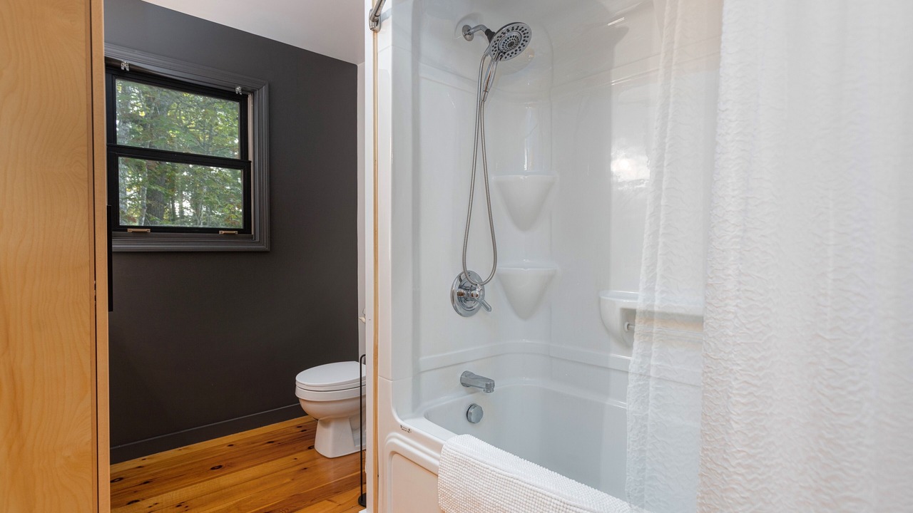 Photo of Bathroom in Mundleville