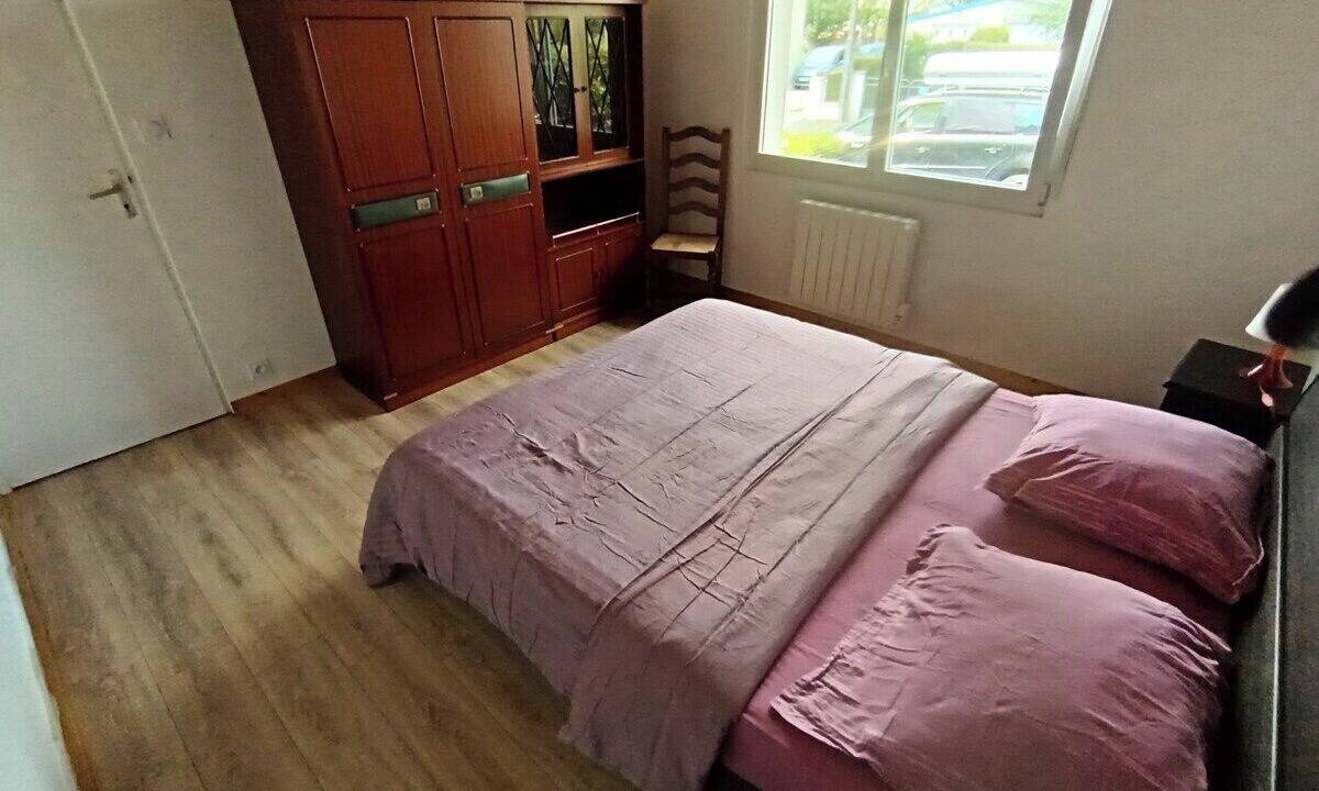 Photo of Bedroom in Chateauneuf-du-Faou