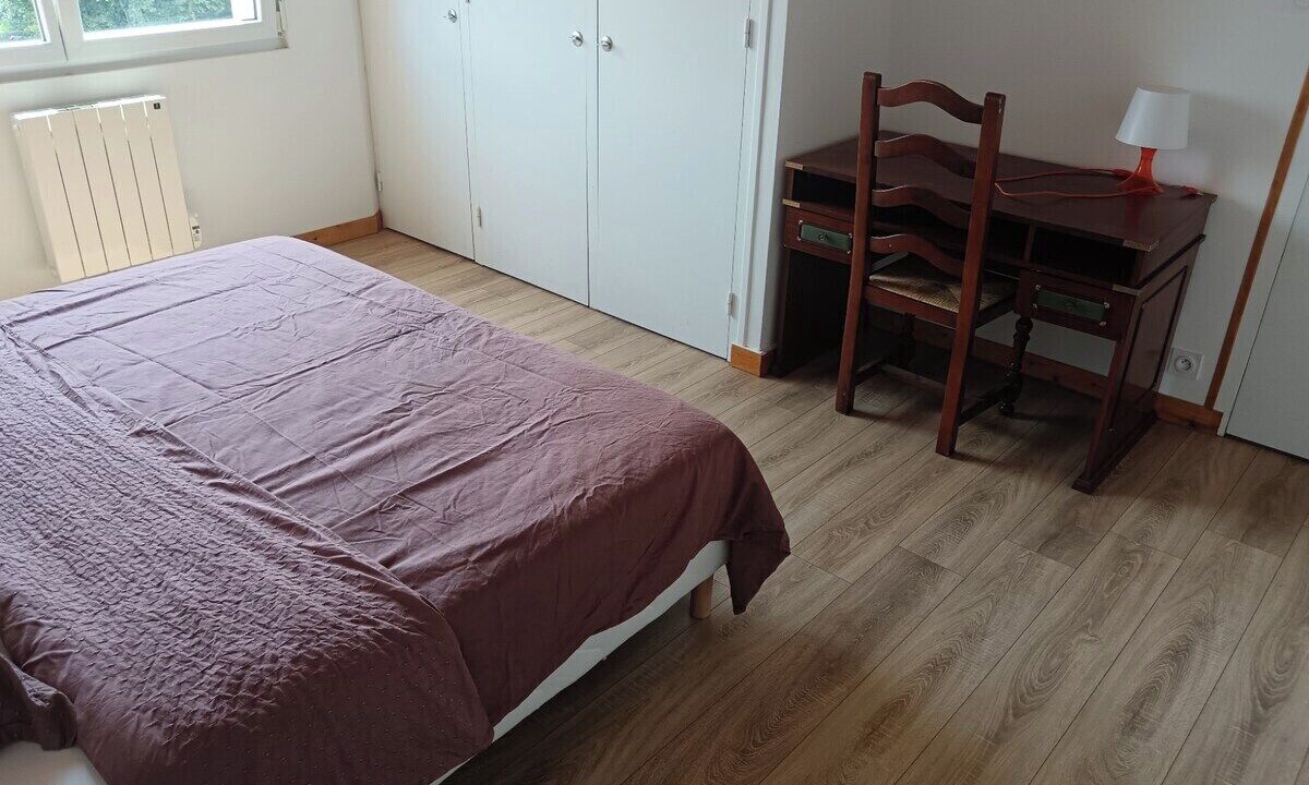 Photo of Bedroom in Chateauneuf-du-Faou