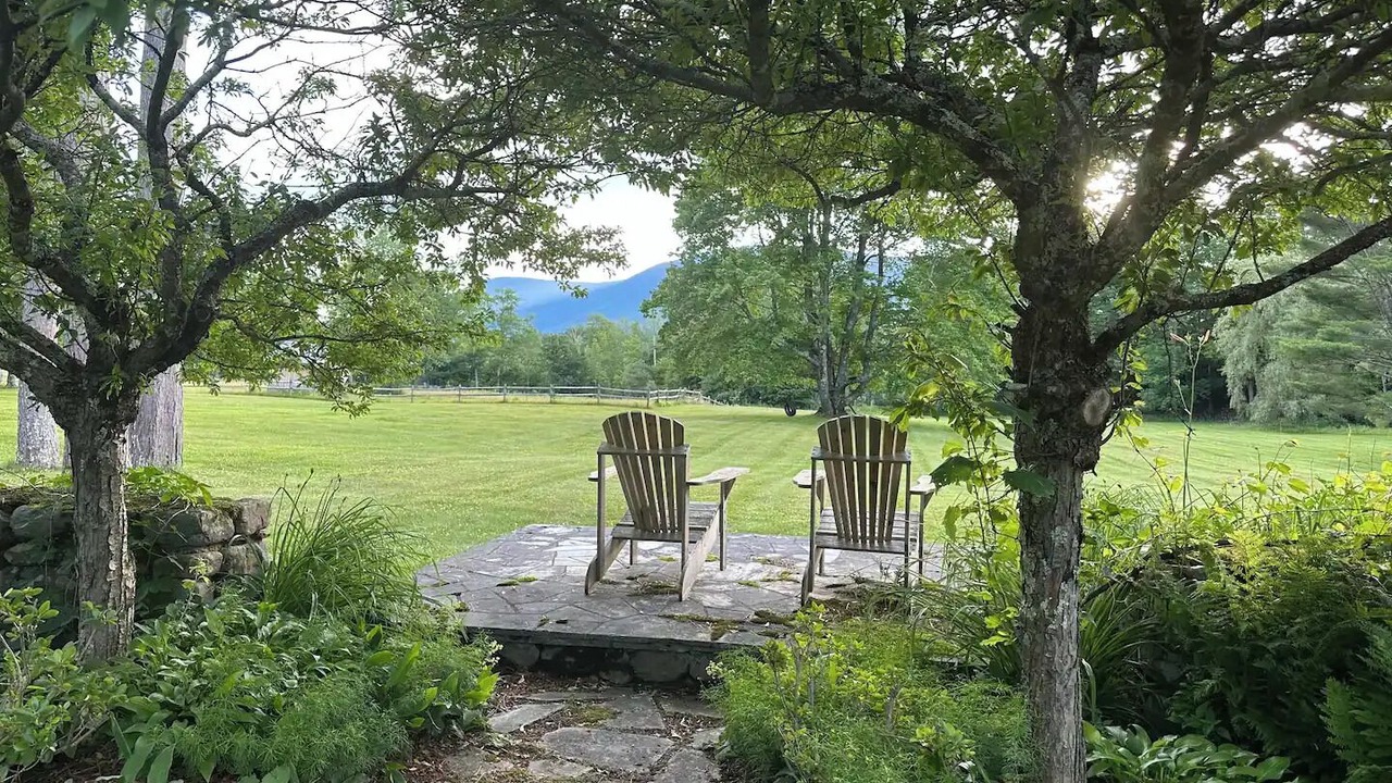 Photo of Patio Balcony in Manchester Center