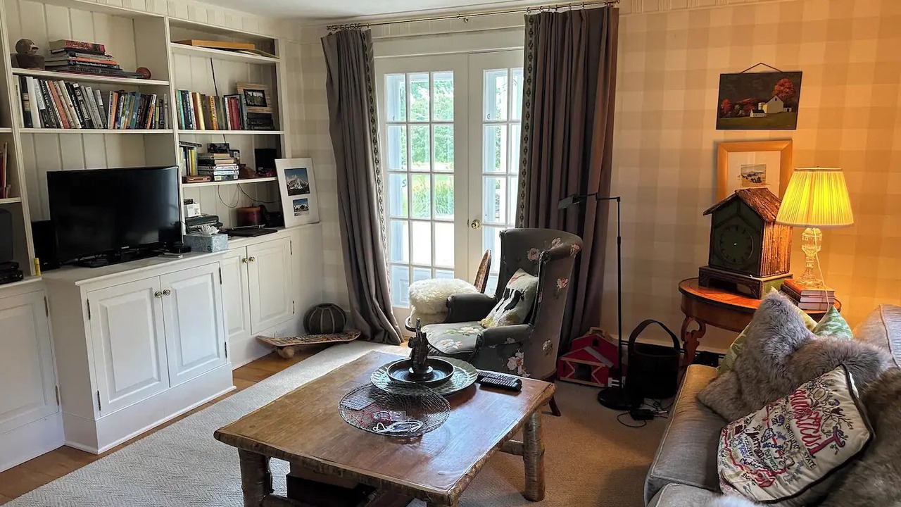 Photo of Livingroom in Manchester Center