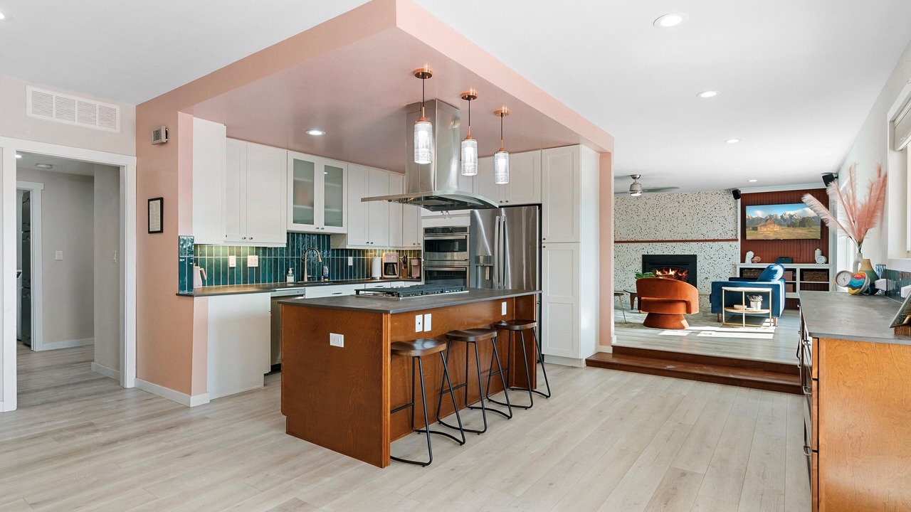 Photo of Kitchen in Zuzax